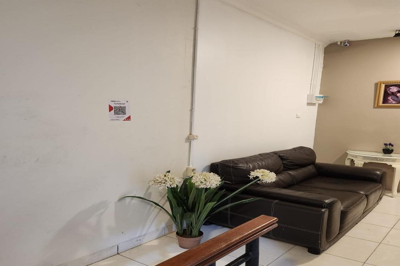 Heritage Home Serpong Esterno foto